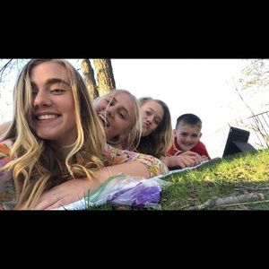 Meet your Posher, Annie